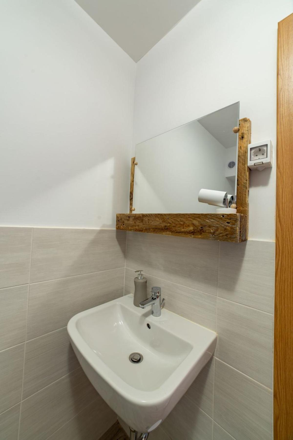 Privatunterkunft Seventh House Ilirska Bistrica